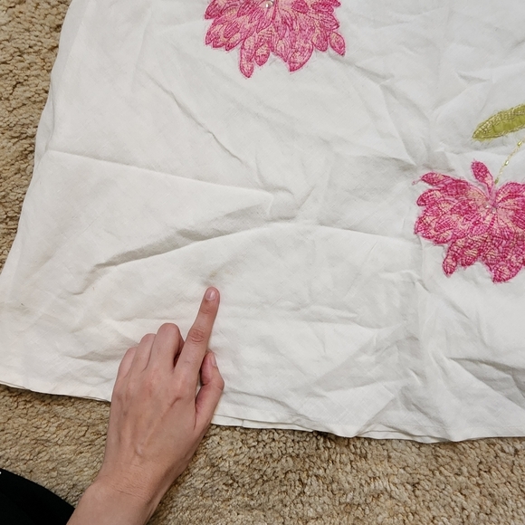 Vintage White A-Line Skirt with Pink Floral Embroidery - Picture 4 of 8
